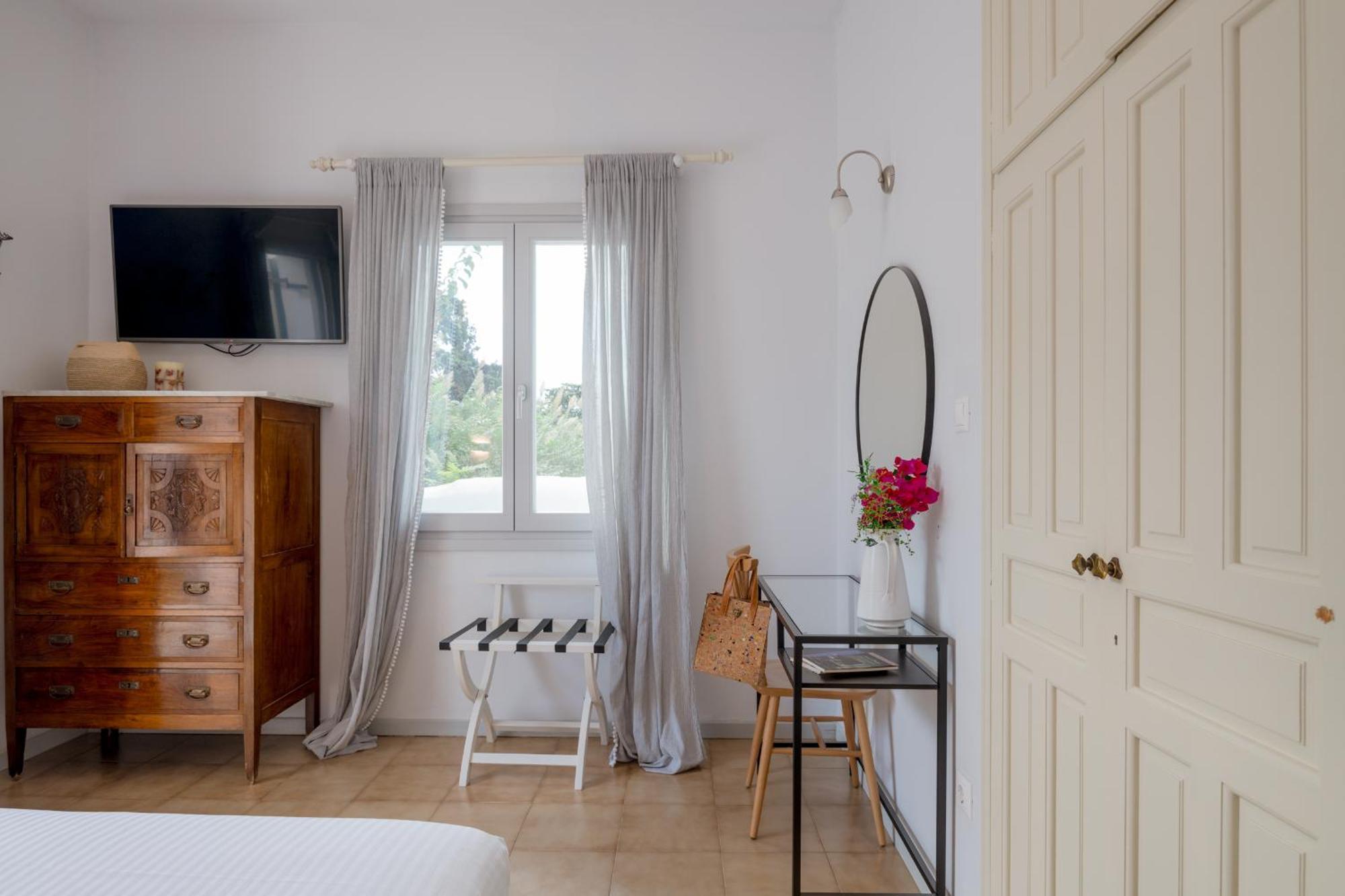 Nautilus Apartments Parikia  Ngoại thất bức ảnh
