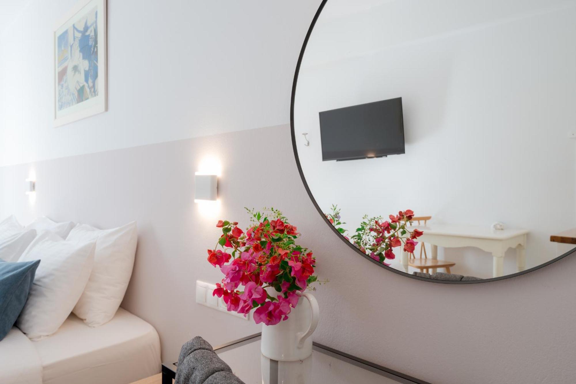 Nautilus Apartments Parikia  Ngoại thất bức ảnh