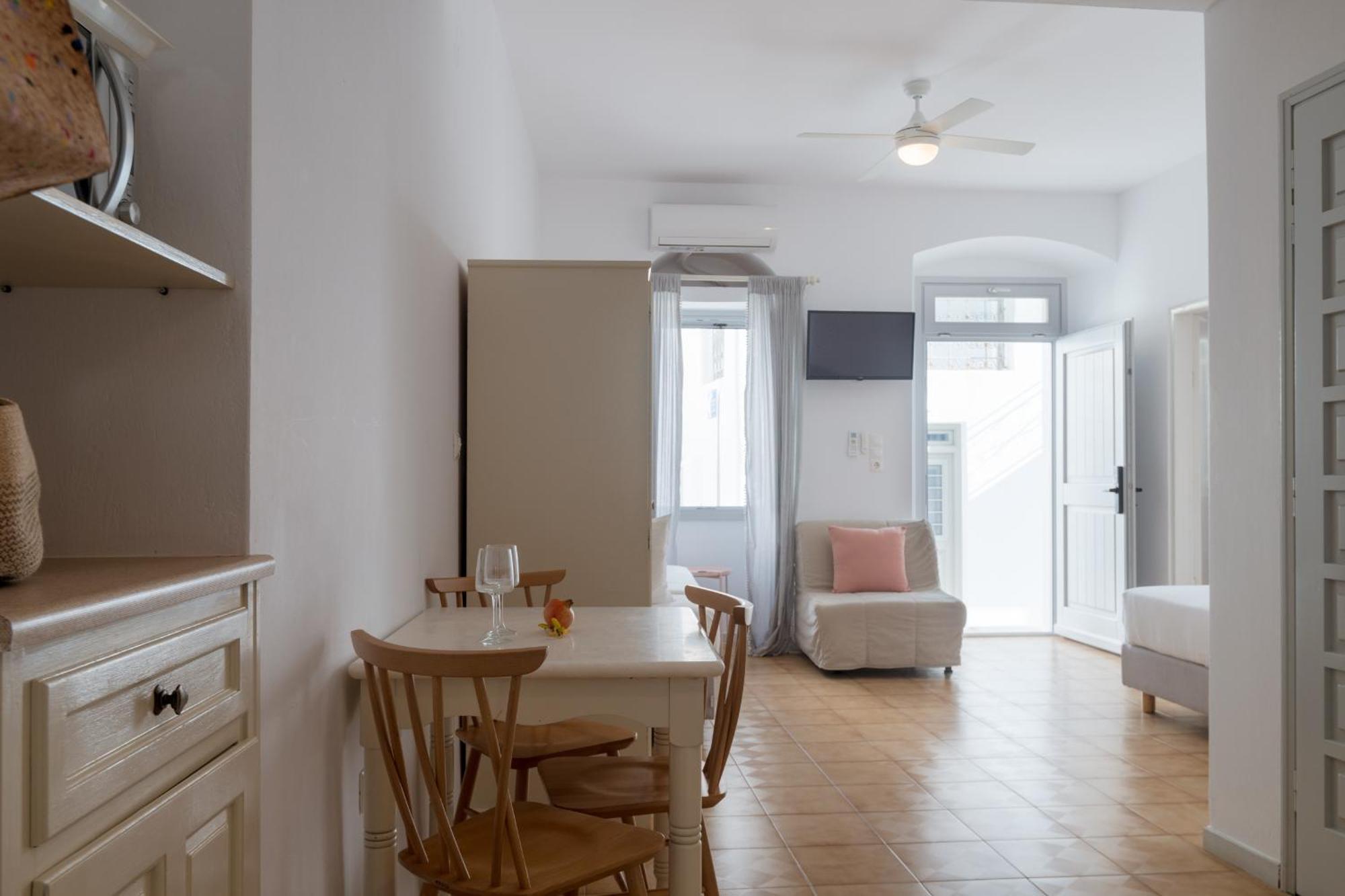 Nautilus Apartments Parikia  Ngoại thất bức ảnh