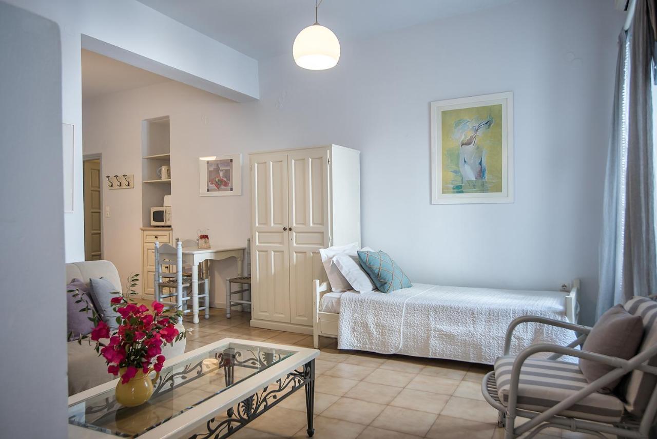 Nautilus Apartments Parikia  Ngoại thất bức ảnh
